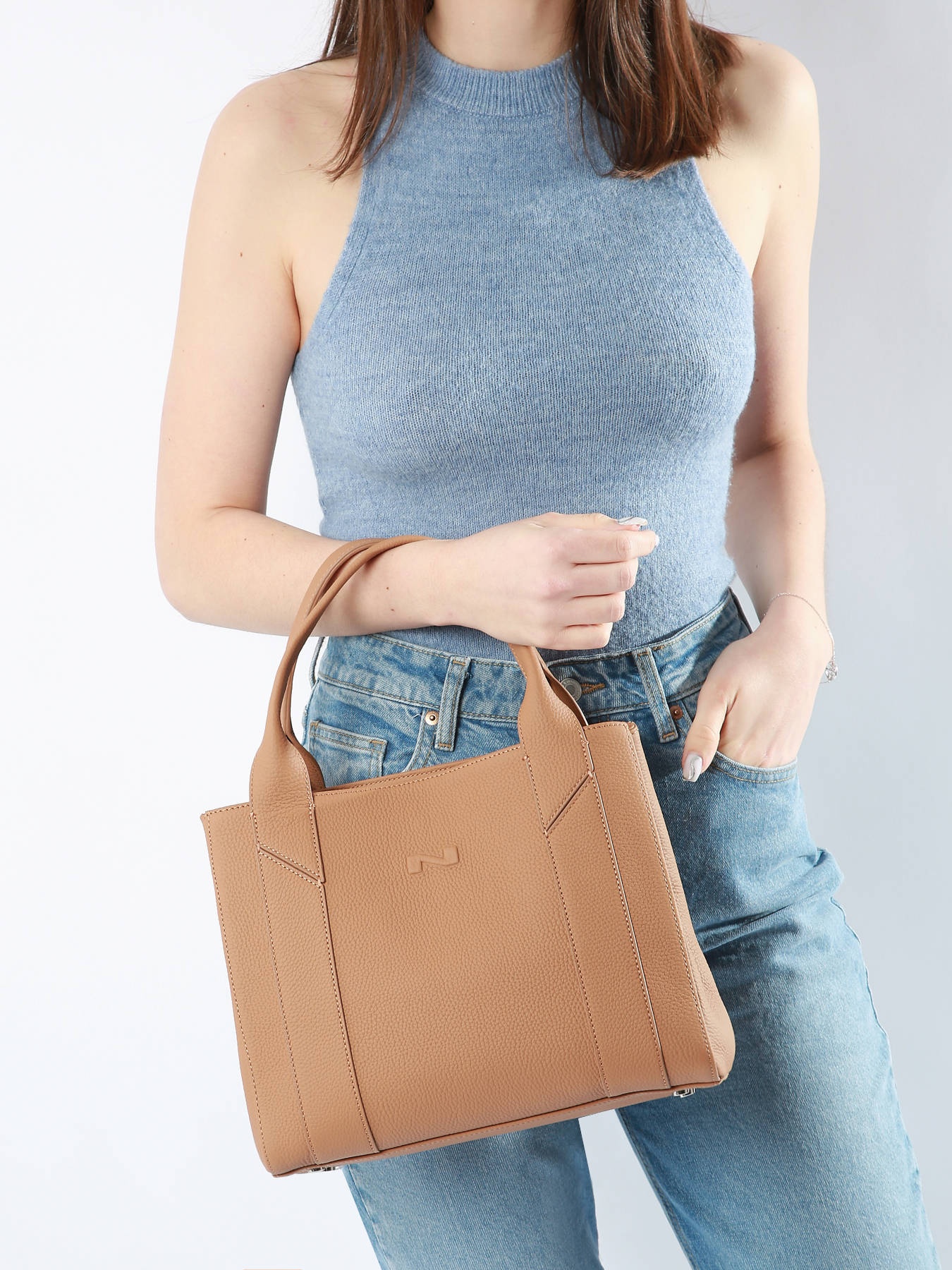 Sacs portés main luxe occasion pour femmes