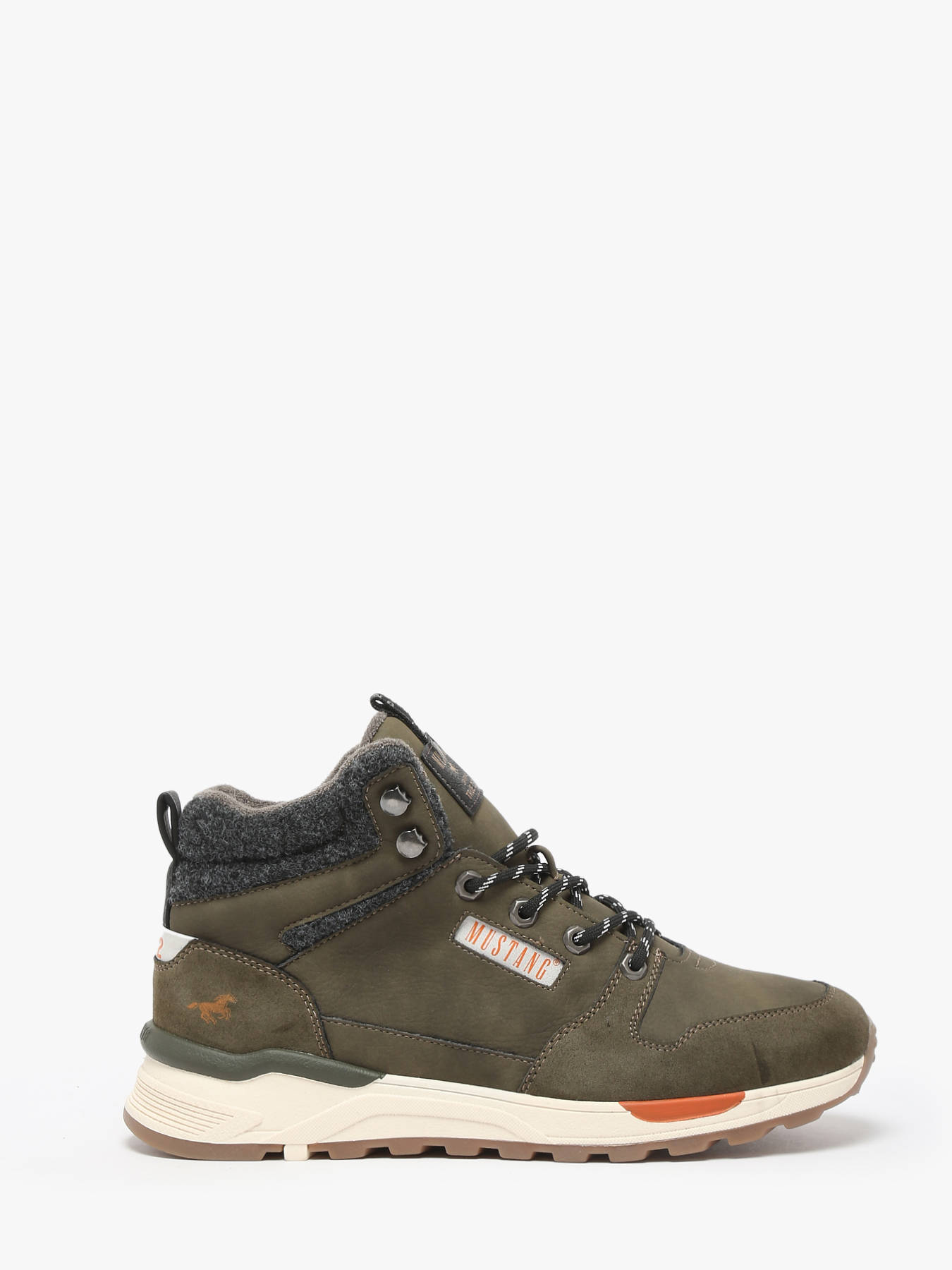 Mustang Scarpe basse 4105-303 Nero