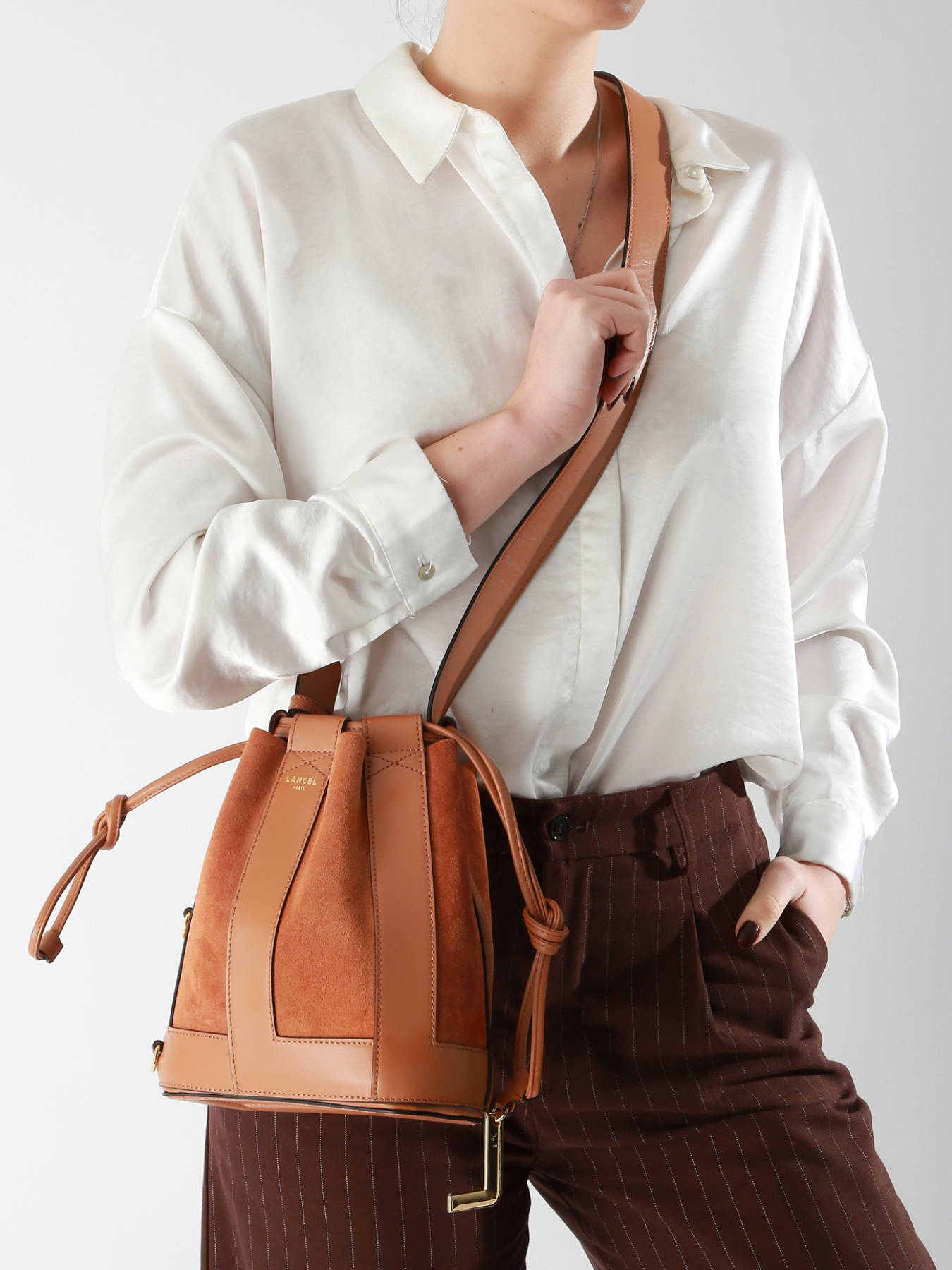Seau Ninon Sac Seau Lancel Camel Sac Seau Lancel Ninon Taille M