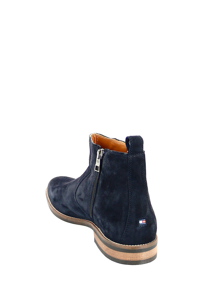 tommy hilfiger essential suede chelsea boot