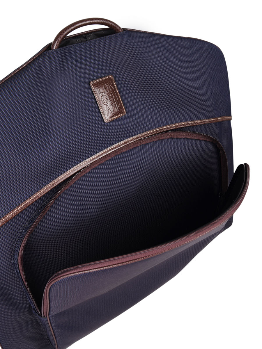 Longchamp suit carrier Clearance