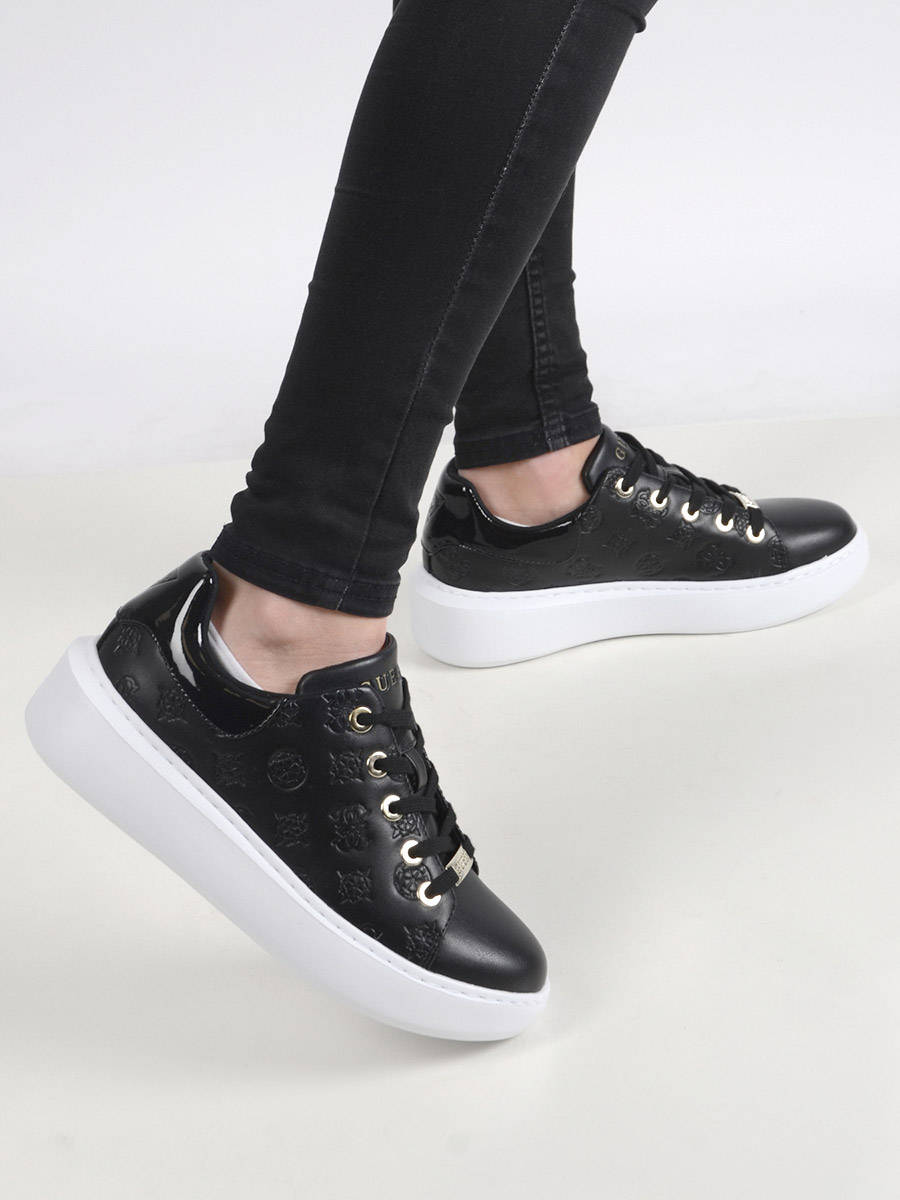 sneaker bradly guess