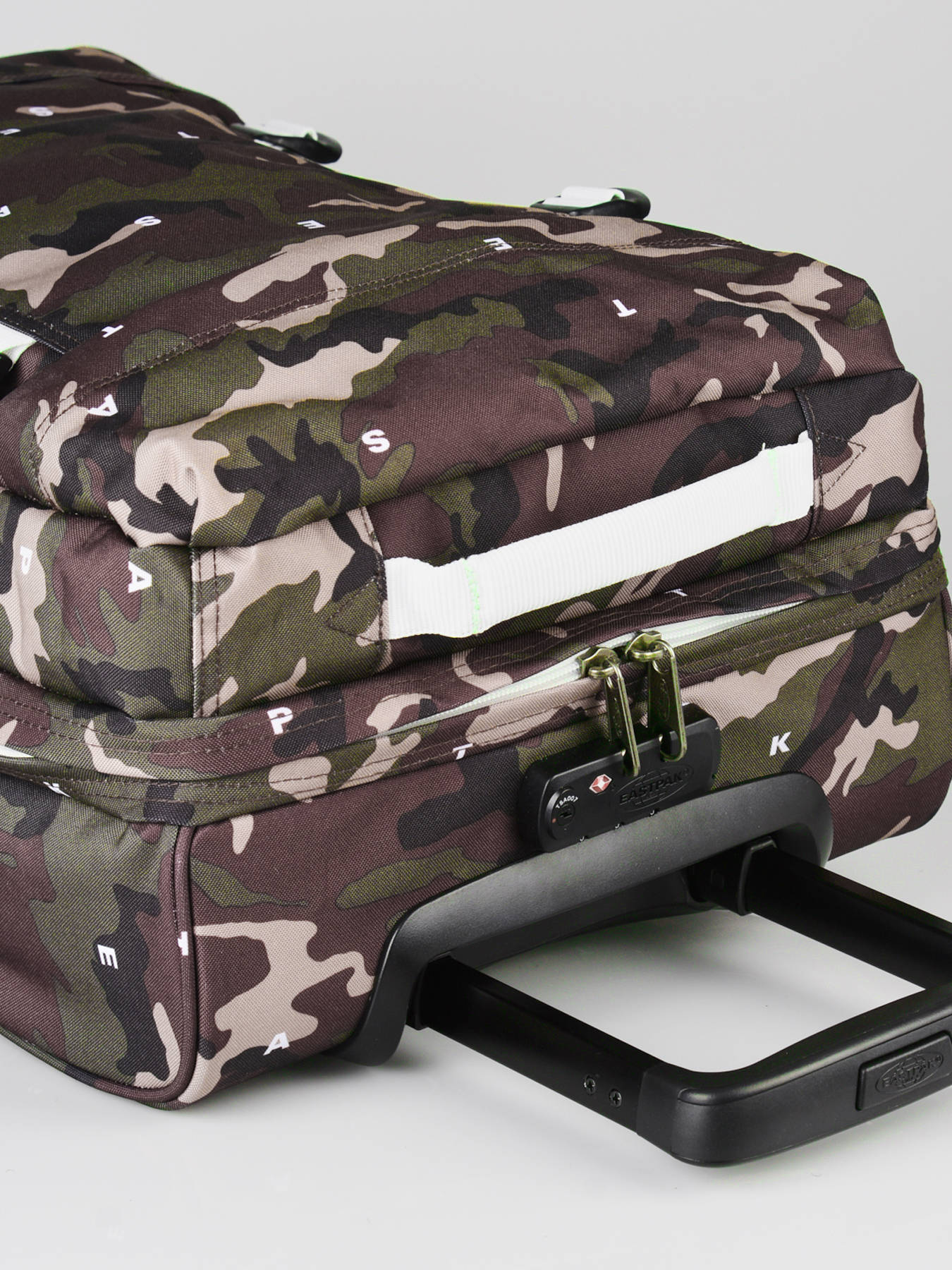 eastpak cabin luggage