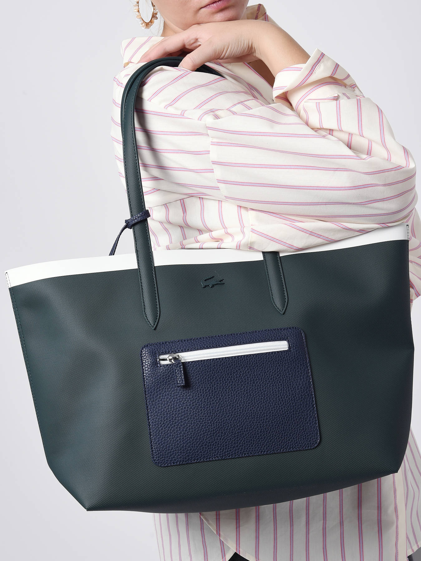 Lacoste Shoulder bag best prices