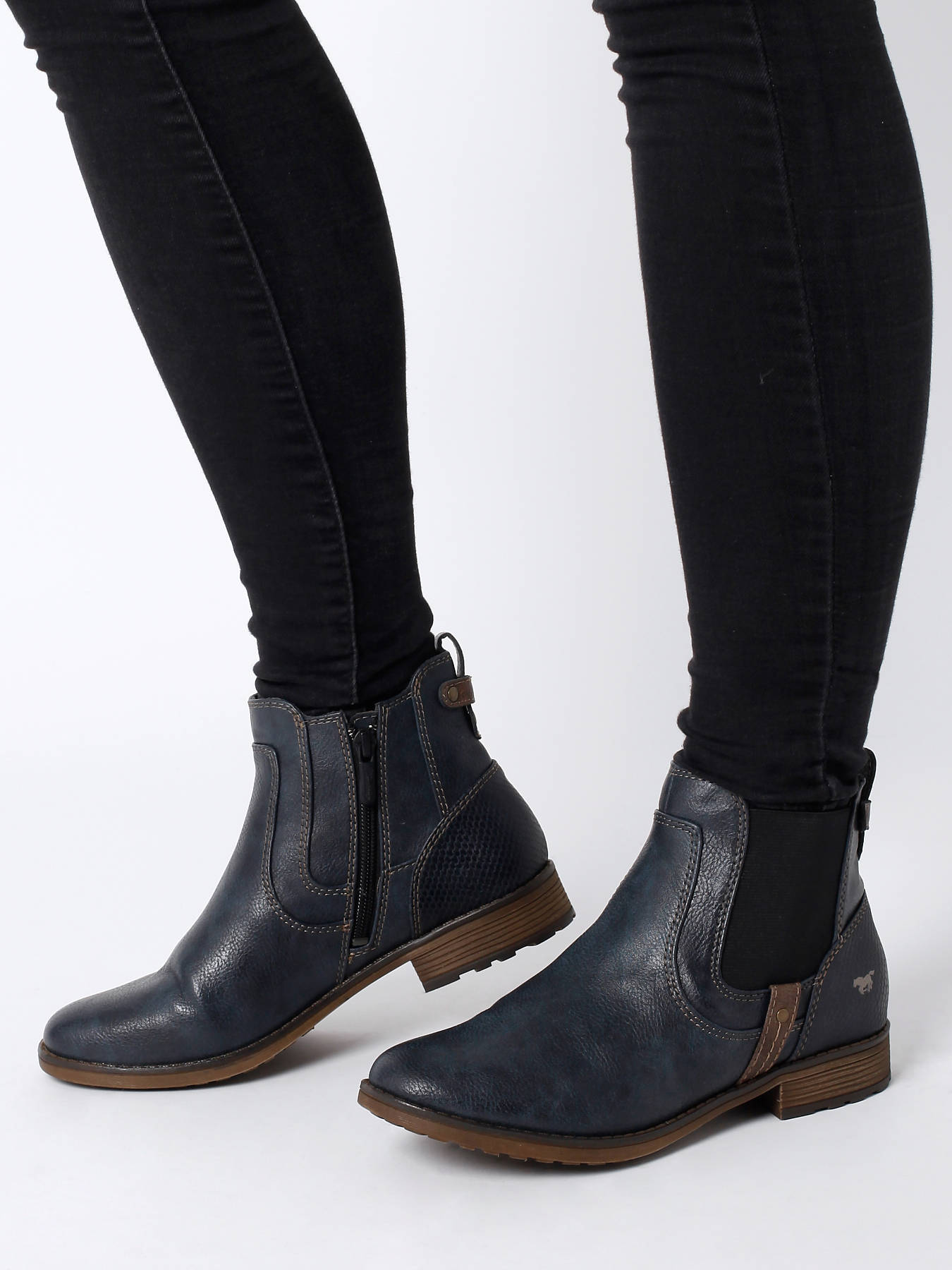 Mustang Boots 1265-501 - best prices