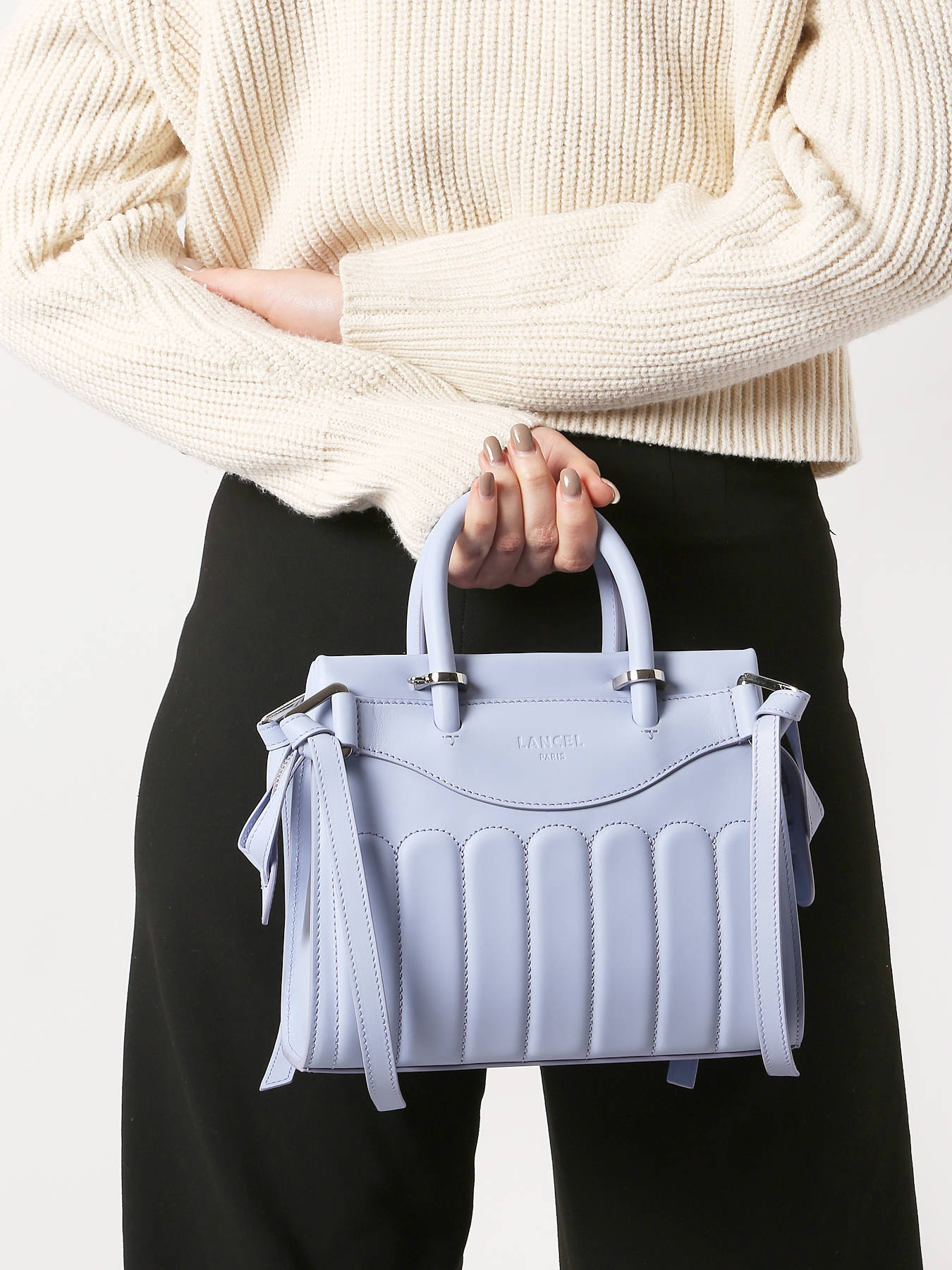 Sac port?� main Lancel RODEO S lavande en vente au meilleur prix