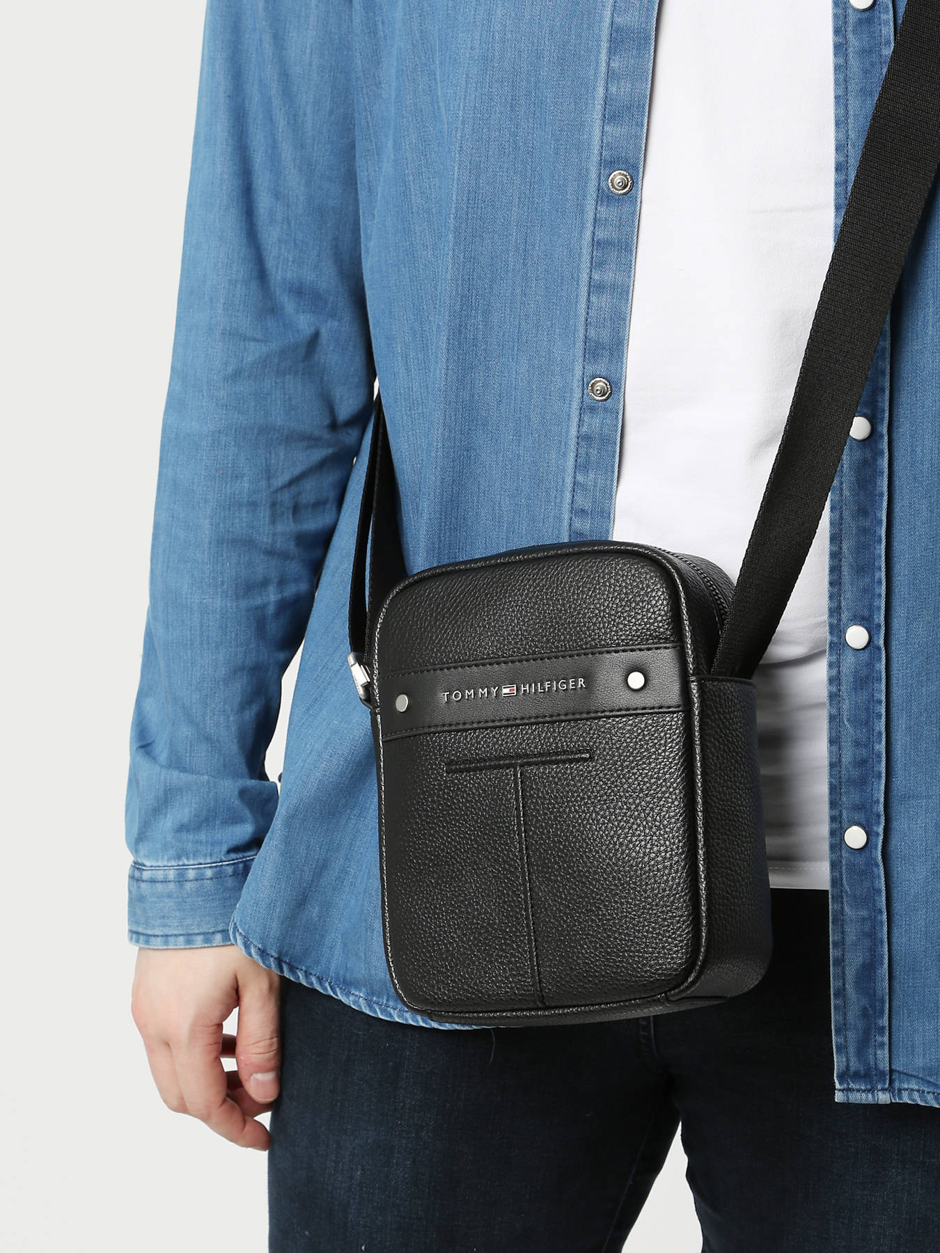 Tommy Hilfiger Crossbody bag AM0AM10564 best prices