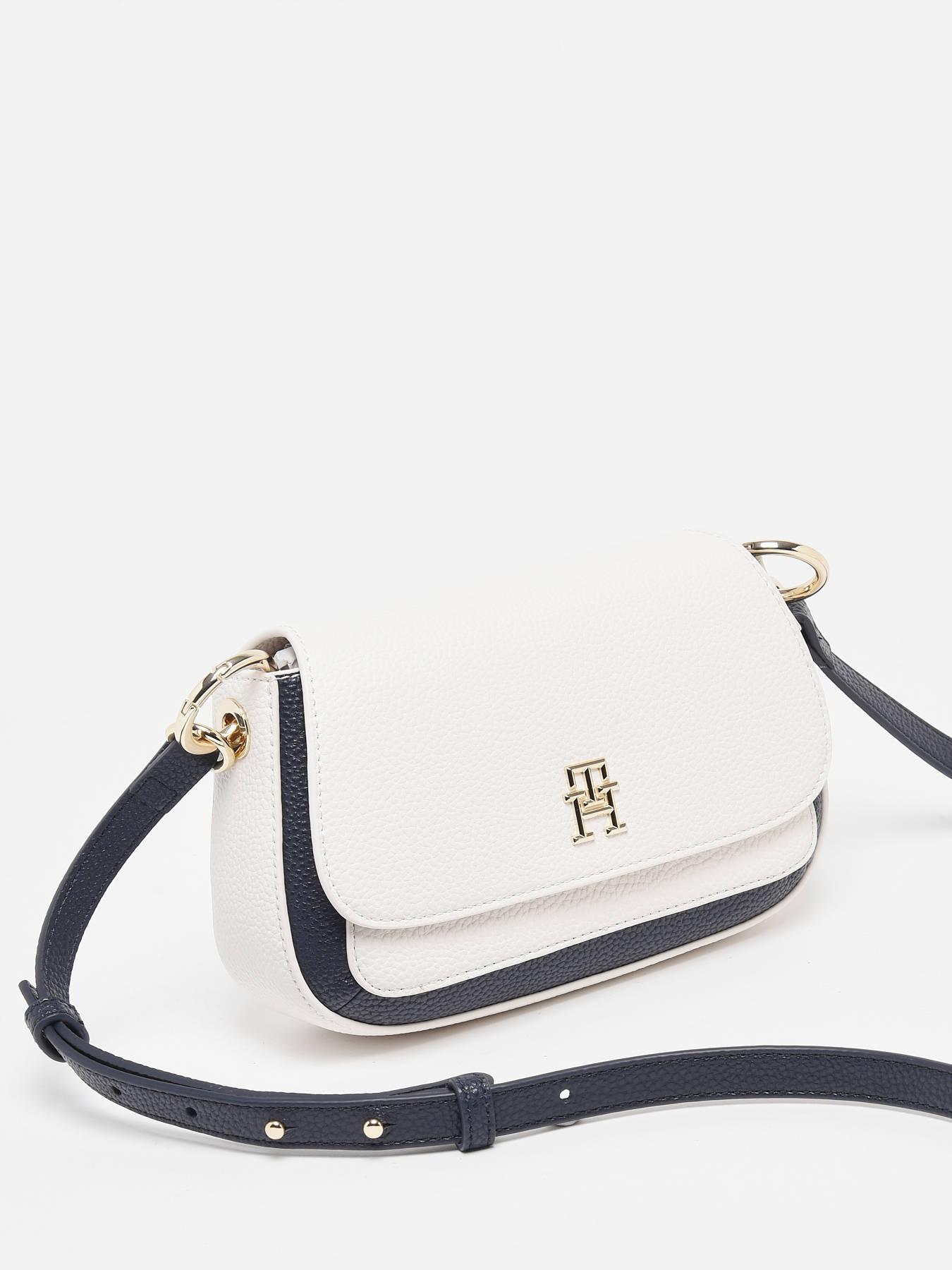 Tommy Hilfiger Crossbody bag TH EMBLEM FLAP CROSS best prices