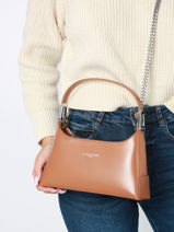 Crossbody Bag Suave Ace Leather Lancaster Brown suave ace 30-vue-porte
