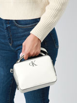 Crossbody Bag Minimal Mono Recycled Polyester Calvin klein jeans White minimal mono K610683-vue-porte