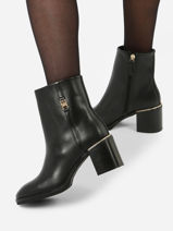 Heeled Boots In Leather Tommy hilfiger Black women 7539BDS-vue-porte