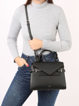 Medium Leather Emilie Shoulder Bag Le tanneur Black emily TEMI1013-vue-porte