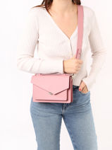 Sac Bandoulire Zoe Cuir Lancaster Rose zoe 11-vue-porte
