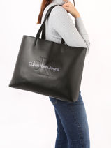 Shoulder Bag Sculpted Calvin klein jeans Black sculpted K610825-vue-porte