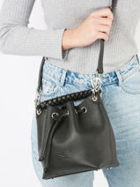 Leather Small Zola Bucket Bag Nathan baume Black cruise 55-vue-porte