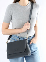 Leather Tycia Crossbody Bag Nathan baume Blue victoria 89-vue-porte