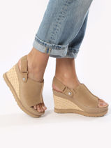 Wedge Sandals In Leather Ugg Beige women 1155430-vue-porte