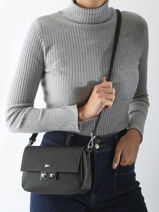 Sac Bandoulire Daily City Lacoste Noir daily city NF4757DZ-vue-porte