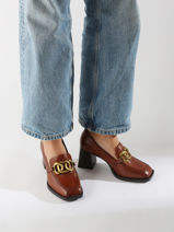 Mocassins En Cuir Tamaris Marron women 43-vue-porte