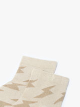 Chaussettes Vanessa wu Beige socks women CH006BG-vue-porte