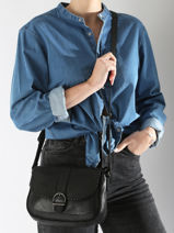 Sac Bandouli�re Utility Cuir Basilic pepper Marron utility BUTI09-vue-porte