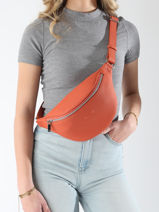 Leather Small Derby Belt Bag Nathan baume Orange n city 25-vue-porte