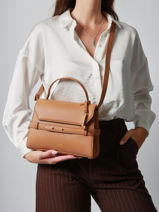 Sac Bandouli�re Faubourg Cuir Lancel Marron faubourg A13948-vue-porte