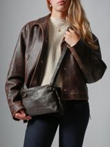 Sac Bandouli�re Cow Cuir Basilic pepper Marron cow BCOW82-vue-porte
