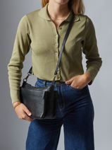 Sac Bandouli�re Caviar Cuir Milano Vert caviar CA25066-vue-porte