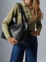 Shoulder Bag Caviar Leather Milano Black caviar CA25061-vue-porte