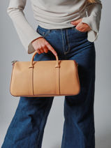 Longchamp Daylong chevron Handbag Beige-vue-porte