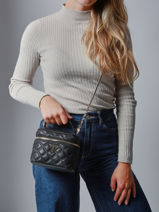 Crossbody Bag Giully Guess Black giully QG967377-vue-porte