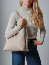 Sac Port paule Lefia Guess Beige lefia BG964402-vue-porte