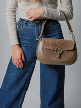 Sac Bandouli�re Velvet Caviar Cuir Milano Marron velvet caviar VC25069-vue-porte