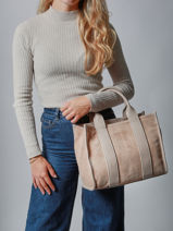 Sac Port� Main Velvet Caviar Cuir Milano Beige velvet caviar VC25063-vue-porte