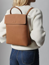 Leather Cassandra Backpack Nathan baume Brown nathan 22-vue-porte