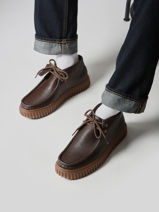 Chaussures Derbies Montante Torhill En Cuir Clarks Marron men 26183425-vue-porte
