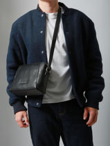 Sac Bandouli�re Arthur & aston Noir jose 7-vue-porte