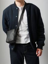 Sac Bandoulire Hexagona Noir odyssey 489976-vue-porte