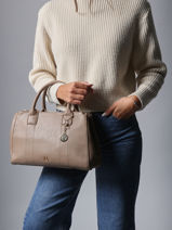 Sac  Main Soft Lulu castagnette Marron soft YAEL-vue-porte