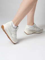 Sneakers In Leather New balance White boy U370SG-vue-porte