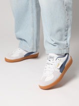 Sneakers In Leather Puma White women 39646424-vue-porte