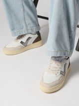 Sneakers En Cuir Victoria Blanc women 1257135-vue-porte