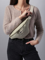 Sac Banane S Olivia Hindbag Vert best seller OLI-vue-porte