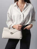 Sac Port Main Dea Guess Blanc dea BG799306-vue-porte