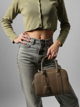 Sac Port Main Grained Miniprix Marron grained H8501-vue-porte