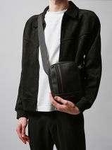 Crossbody Bag Central Tommy hilfiger Black central AM13632-vue-porte