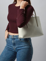 Shoulder Bag Coated Emblem Calvin klein jeans White coated emblem 4F3267G-vue-porte