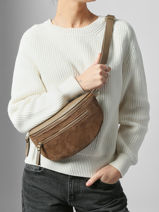 Belt Bag Milano Brown velvet caviar VC24111-vue-porte