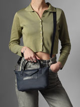Crossbody Bag Storm Kba Lancaster Blue storm kba 71-vue-porte